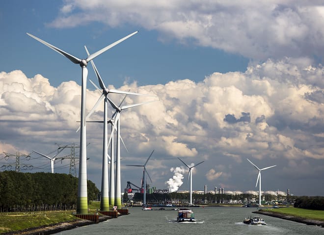 wind farms are a big energy producer in the Netherlands